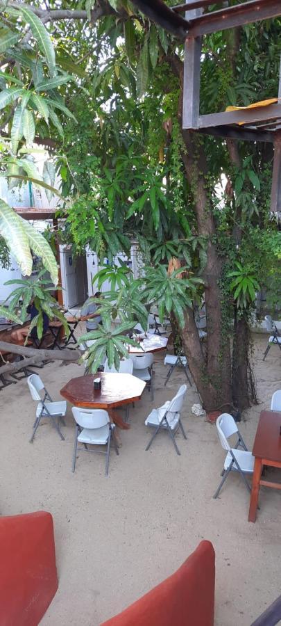 Hostel Cafe El Pescador Puerto Escondido  Exterior photo